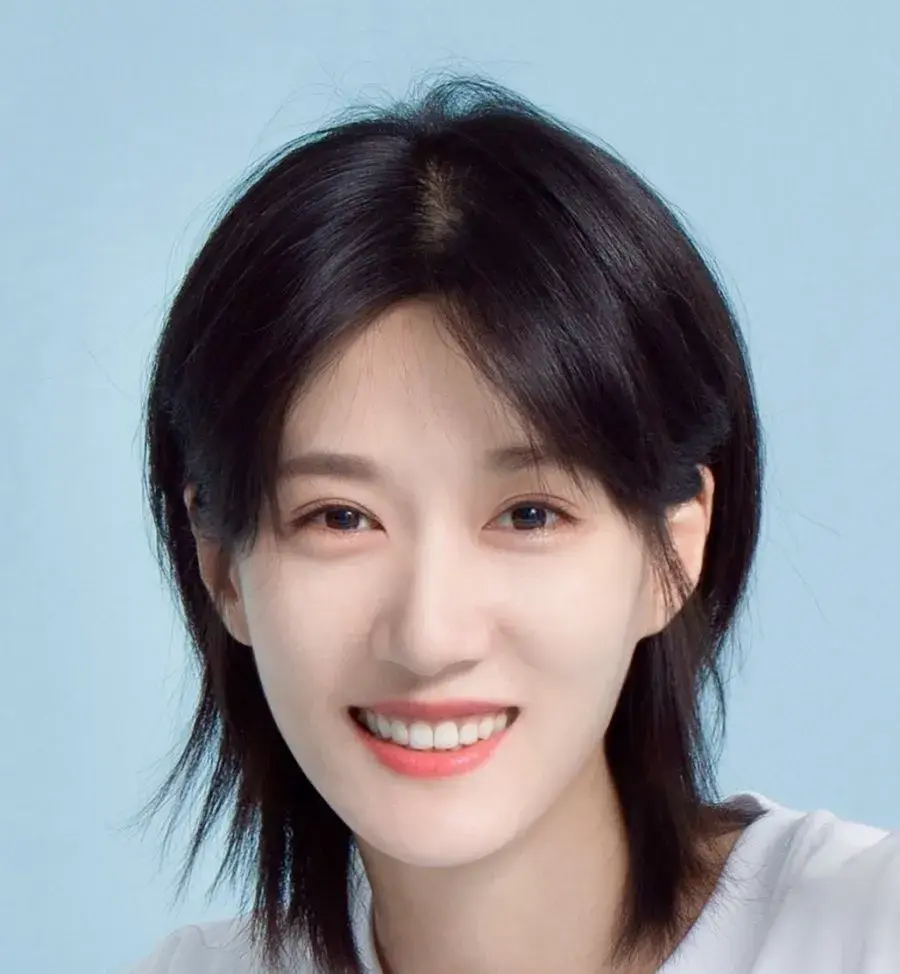 بیوگرافی Xu Yue