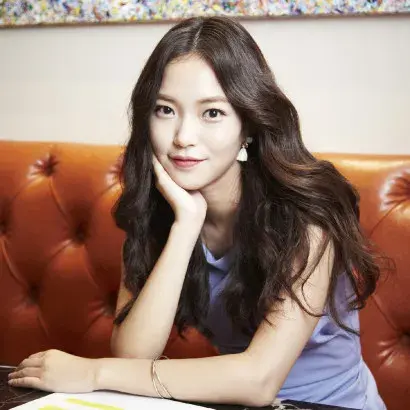 بیوگرافی Hwang Se On