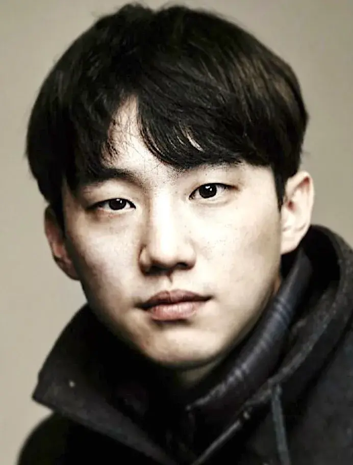 بیوگرافی Ryu Sung Rok
