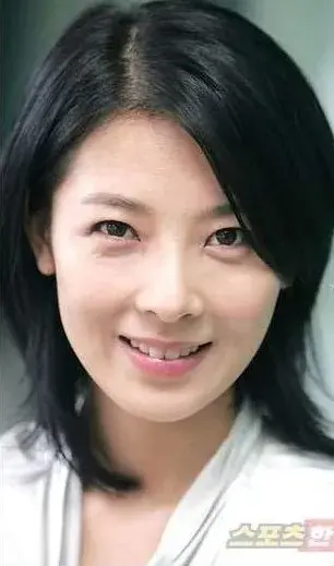 بیوگرافی Myung Ji Yun